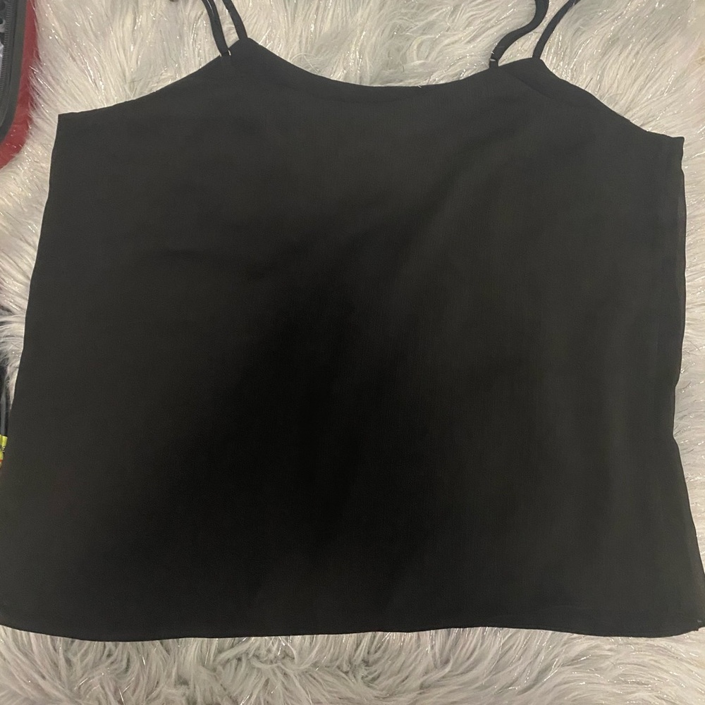 Woman top